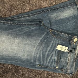 Express Barely Boot Mid Rise Jeans